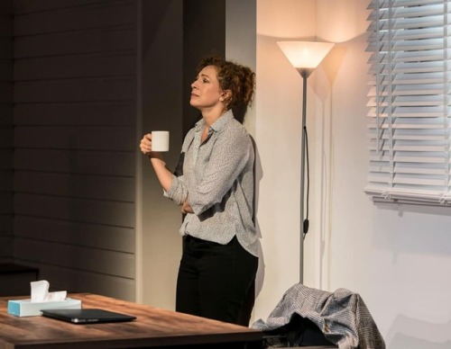 alexkingstonflirt: Admissions, Press Night - Starring Alex Kingston, Sarah Hadland,  Andrew Woo