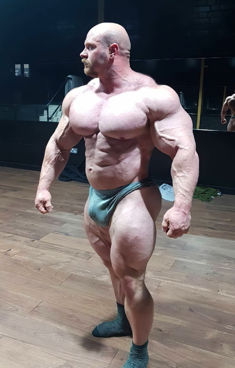 hairydadsandmuscle: