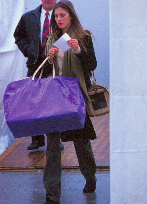 archivings:models off-duty after Louis Vuitton Fall/Winter 1999, from Fashion Memo June 1999