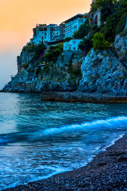 italian-luxury:  Amalfi Cliffside 
