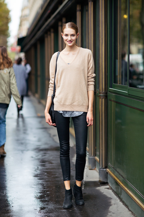 runwayandbeauty:  Love this casual look: Sanne Vloet wearing a sweater from Zara, pants from GStar, shoes from Acne Studios and a bag from See by Chloé - Paris Fashion Week Spring 2015 by Stockholm street style.