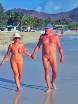 nudebeach-photos:  Nude Beach Photos