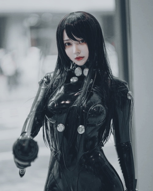 Reika Shimohira / 下平 玲花 GANTZ Cosplay Model: @Takomayuyi / 菌烨tako