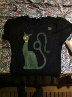 black-quadrant:  f-imaginings:  A Meulin starry night jumper for Lactoria. Going to be sent in the Christmas package.  