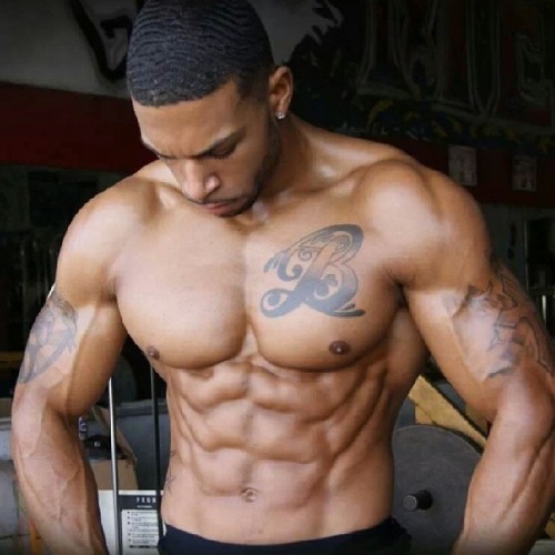 sexybrothas4u:  (via .@jacobsumana | Wishing won’t get you there.. You gotta do whatever it takes.. LEGGHOO! #Ripped | Webstagram) 
