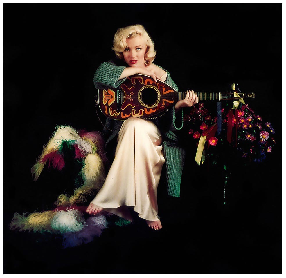 modernizor:  marilyn monroe by milton greene / september 1953 via www.whatgoesaroundnyc.com