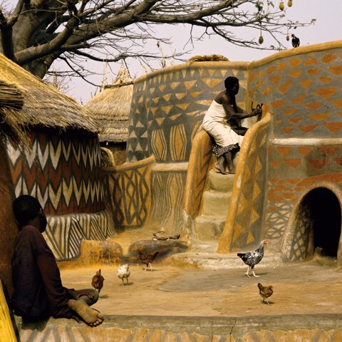 faoithin:  African Canvas  Margaret Courtney-Clarke
