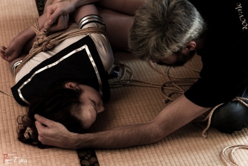 Kinbaku in our new ropespace with @jaz-velvetPics by @tykarswww.ropesession.com