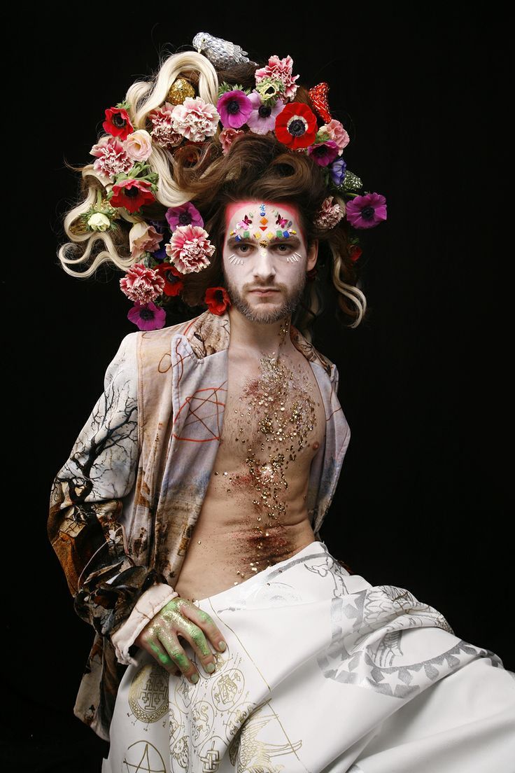 ohthentic:  queer: ohthentic.tumblr.com 