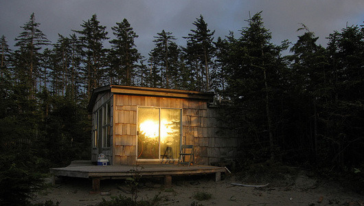 mothernaturenetwork:  Whether they’re tucked away in the forest, perched atop a