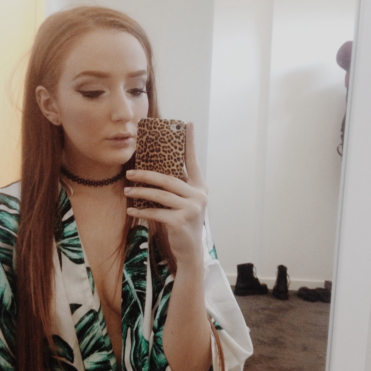 alienxbitch:  idk