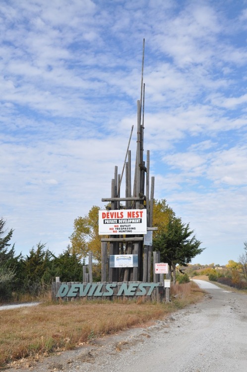 abandoned-playgrounds: The place where Angels and Devils Nest - The Devils Nest abandoned ski lifts 