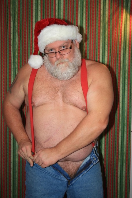 expatbehr:As santa through the years. Merry porn pictures