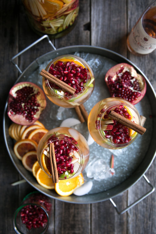 Porn Pics sweetoothgirl:Autumn Rosé Sangria with Apples