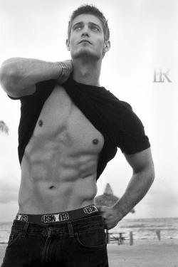 poloscap:  James Hayes by Luis Rafael  