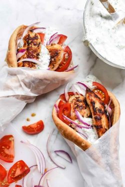guardians-of-the-food:  Easy Chicken Gyros