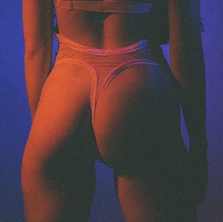 assmade4anal:  Happy Halloween 🎈👹🕳 Maybe same assfuck video as i shoot recently,