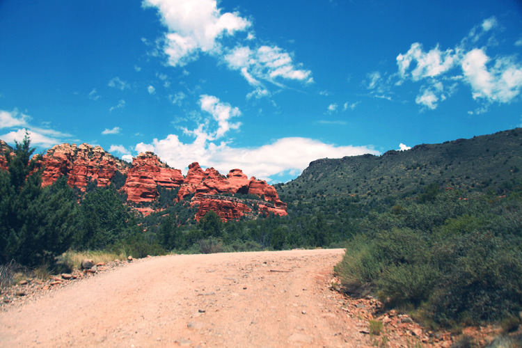 f0x:  on-the-road shots from my trip to sedona this summer. 