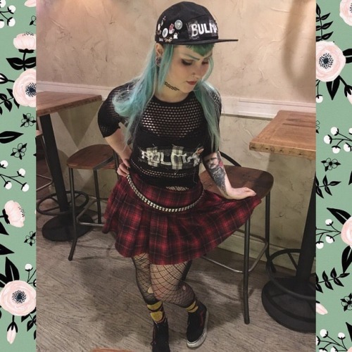 So, here’s my super lame goth Bulma costume after I had to work in a bar all night, plus my co