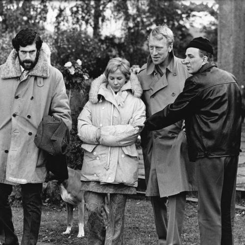 Ingmar Bergman directing Elliott Gould, Bibi Andersson & Max Von Sydow on the set of “The Touch”