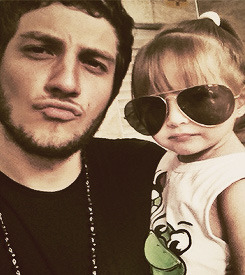 foryouchay:  Chay and kids  