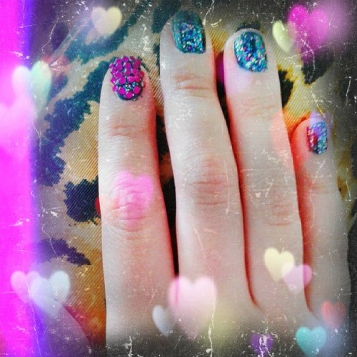 Galaxy nails. #galaxy #nailart #nailcare #makeup #paillettes #kawaii #manucure #madebymyself #vernis