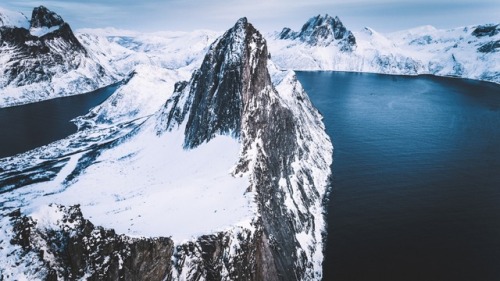 bokehm0n - Snowy Senja - Norway