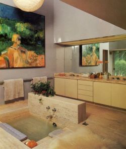 househunting:80s bathroom aesthetic