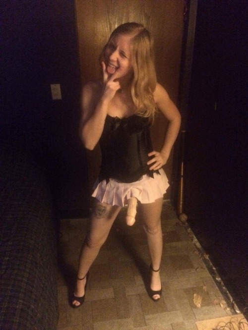 rodman316316:makinglexi: Gettin freaky!Sweet 