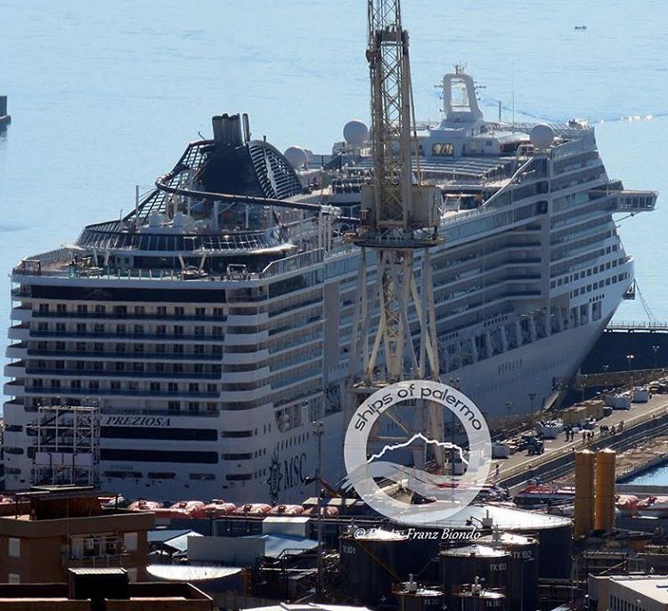 #mscpreziosa in #Palermo in dry - dockImage by @shipsofpalermoFollow us and discover all the shots and the history of this #beautiful ship in our blog, link in Bio@msccruisesofficial#msccrociere #crazycruises #crociere #crociera #MscFans #cruises...
