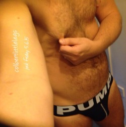 colbertlittlelegs:  Colbertlittlelegs 5.6.15 jock Friday.  Tugging it