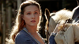 villainsinlove:But then I saw her. Those eyes. I remembered them. But to her I was only a stranger.