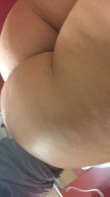 bundass:  Feeling naughty and wanted to show off my ass, check out my blog @bootyspank