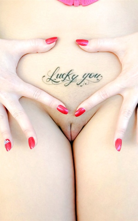 britishporn:  Paige Turnah’s “Lucky You” tattoo  I wish I could be that lucky ❤️❤️❤️