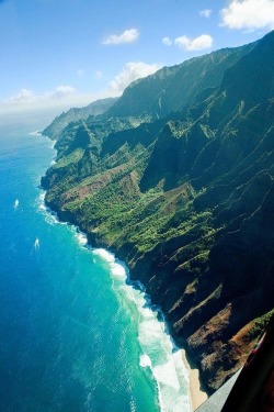 wolverxne:  NaPali Coast From Above | by: