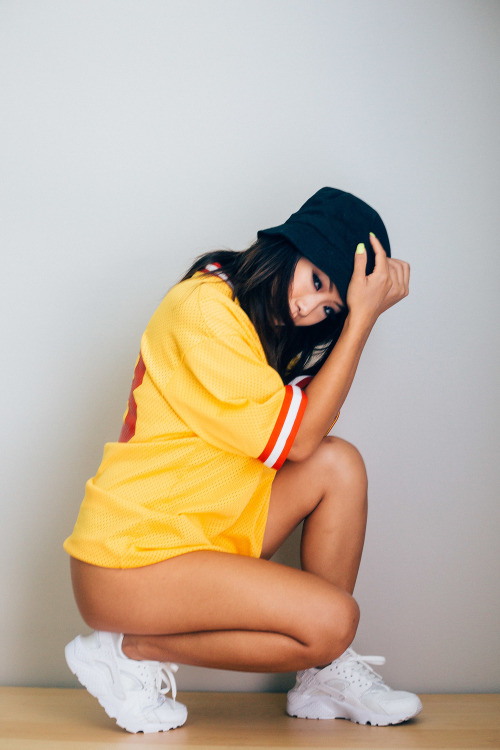 eyesfavecandy:  Julie Meka by Minnie Morklithavong