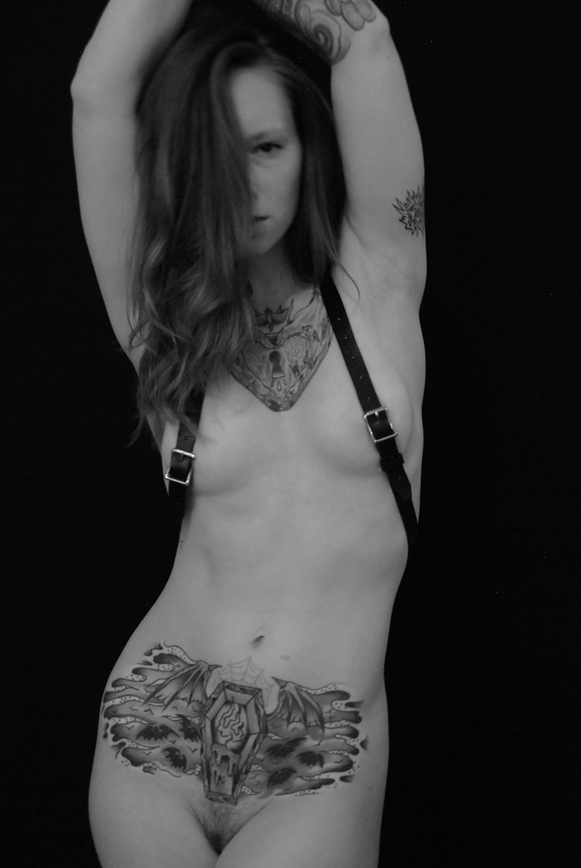 bushisbeautiful:  Hattie Watson, by Todd Pendu! au natural series 2…