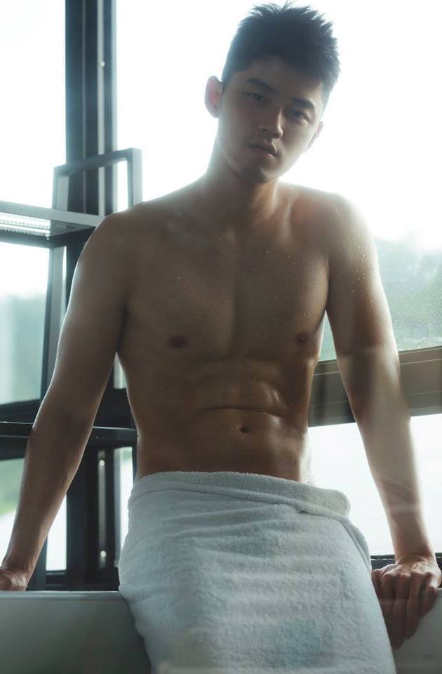 dean-asianhunks:   Deanhunk’s        09/08/18  
