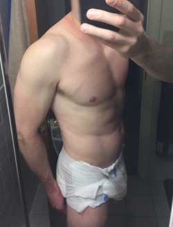 dyprboy:  Woke up on the soggy side of the bed…Oh no that’s just my diaper 