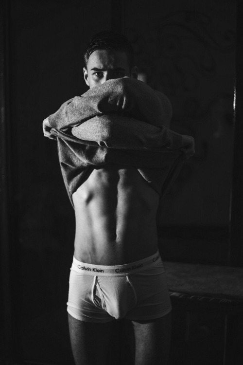 yogaboi:  Mr Ireland and get this he’s a mo!!!
