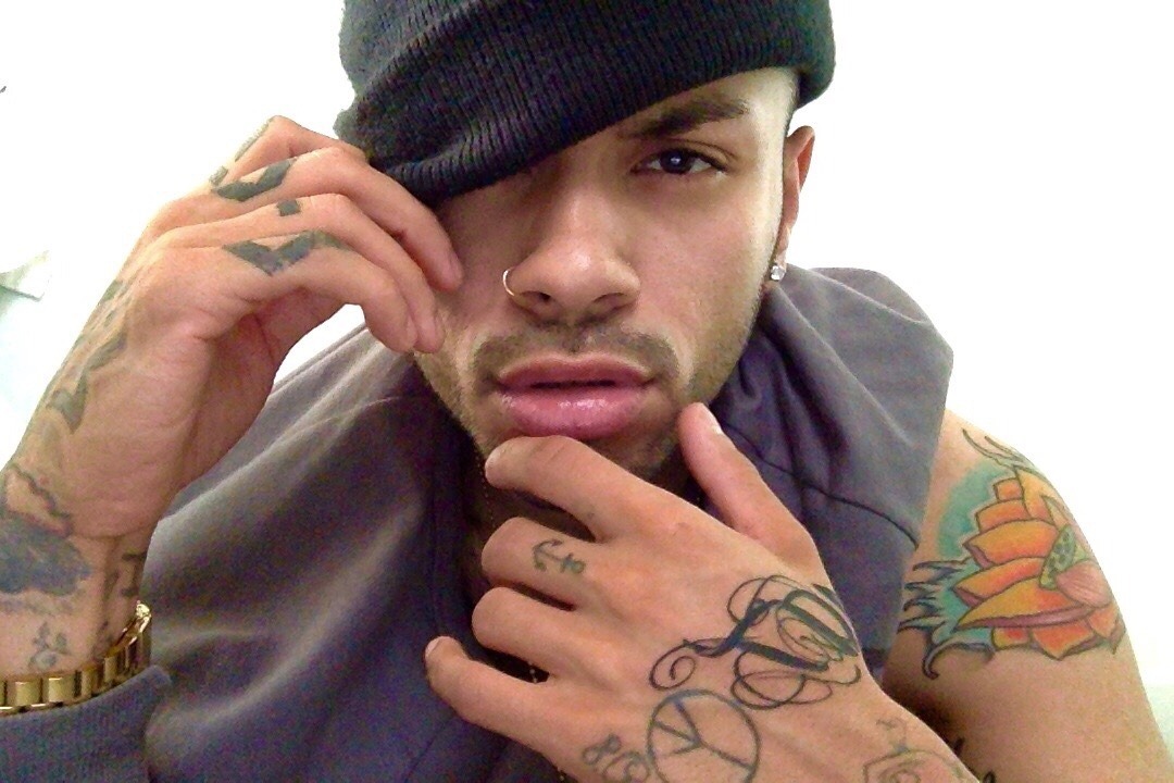 Lightskin, Mixed, Latino and Other Sexy Men