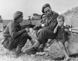 historicaltimes: 1944 | British Forces Arrive In Greece  | via reddit 