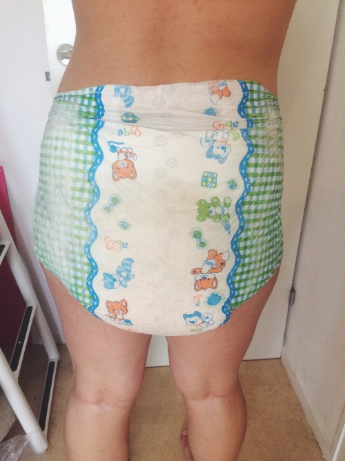 princesstigerdaddybunny:  I ordered Princess to wear diapers all day, since she’s been a bit of a brat lately. So last night I helped her into a fresh pair, and then went to bed. The next day after coming home from work, I was welcomed with this soggy