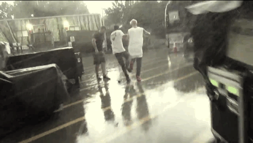 omegalow:ers highlight #6 ~ smol beans, holding hands, running in the rain 