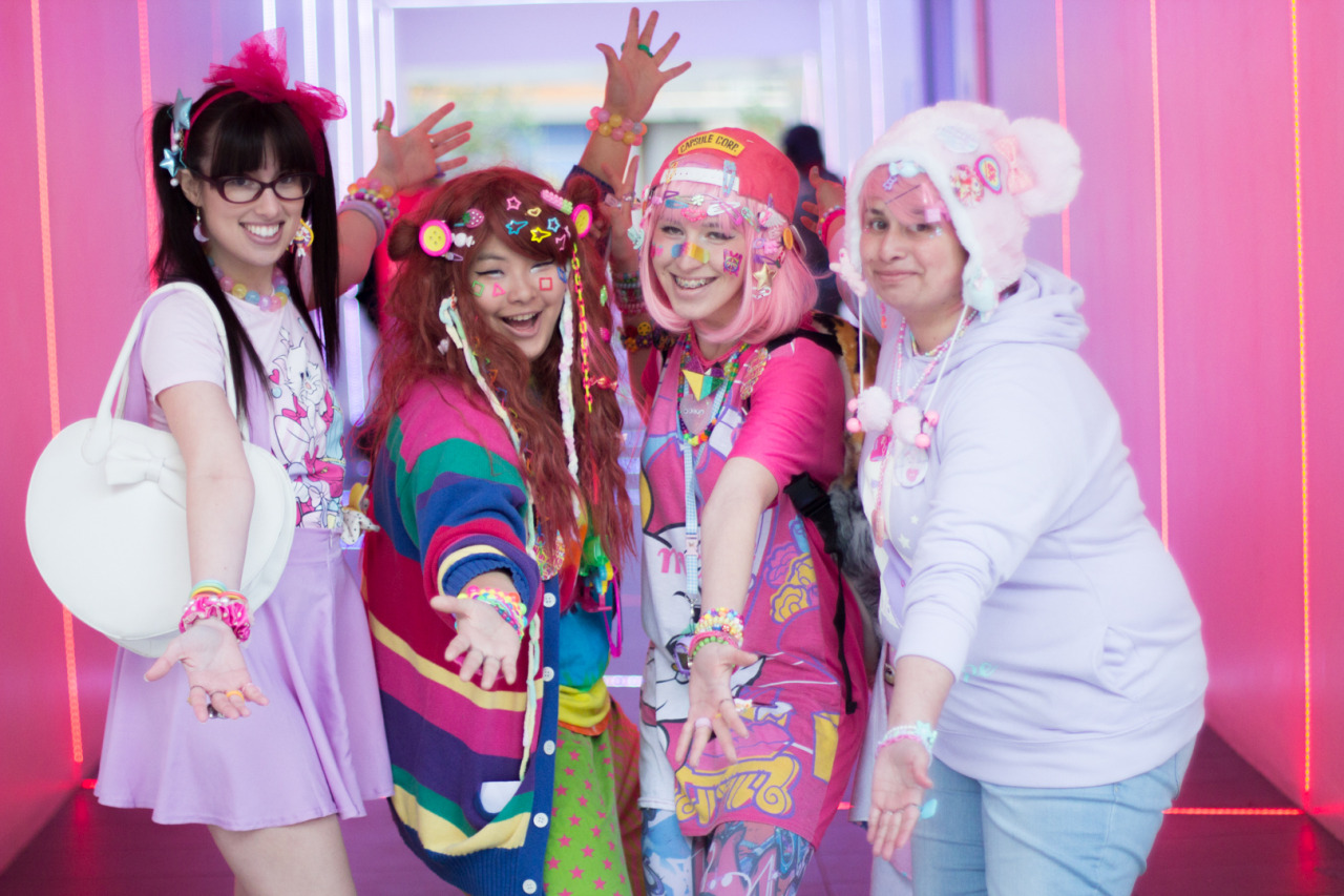 harajukuday:  Decora &amp; Fairy Kei fashion at the Harajuku Fashion Meetup No.