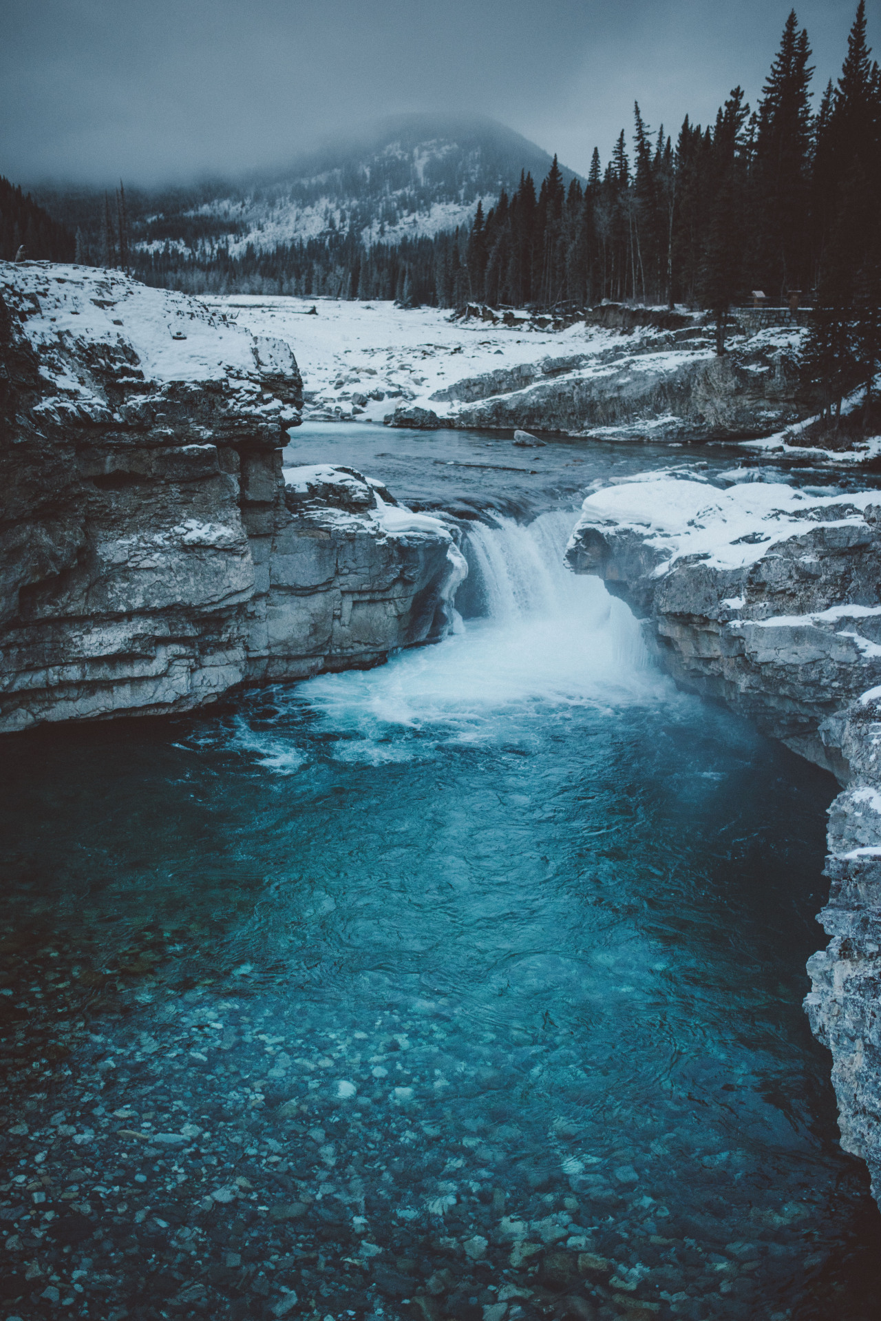 sphnigga:  teapalm:  (Tasha Marie) | Elbow Falls  Beautiful 