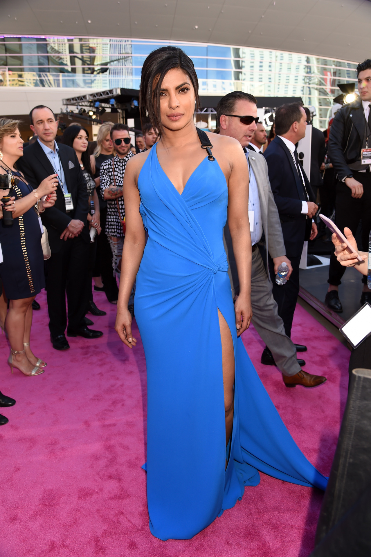 celebritiesofcolor:  Priyanka Chopra attends the 2016 Billboard Music Awards at T-Mobile