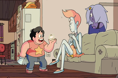 8anter:pilot pearl doing mundane things but still looking perfect, surprising no one
