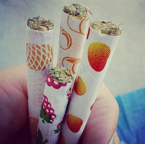 Roll it up , Toke it up adult photos