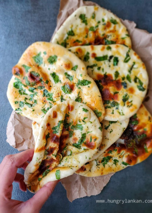 verticalfood: Easy Buttery Garlic Naan 